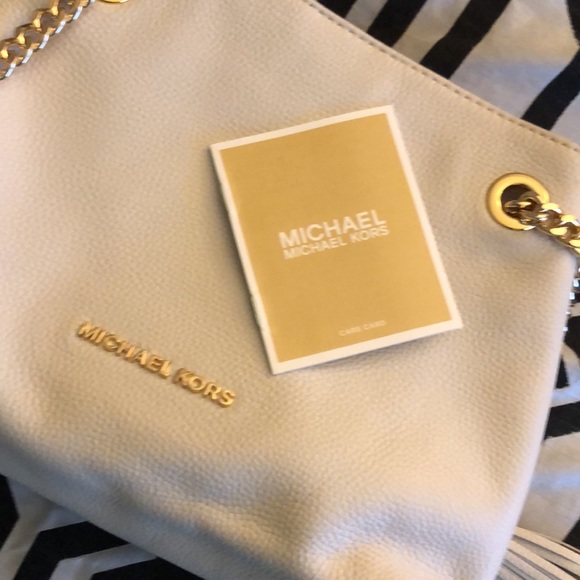 NWOT BEIGE MK HANDBAG - Picture 6 of 6